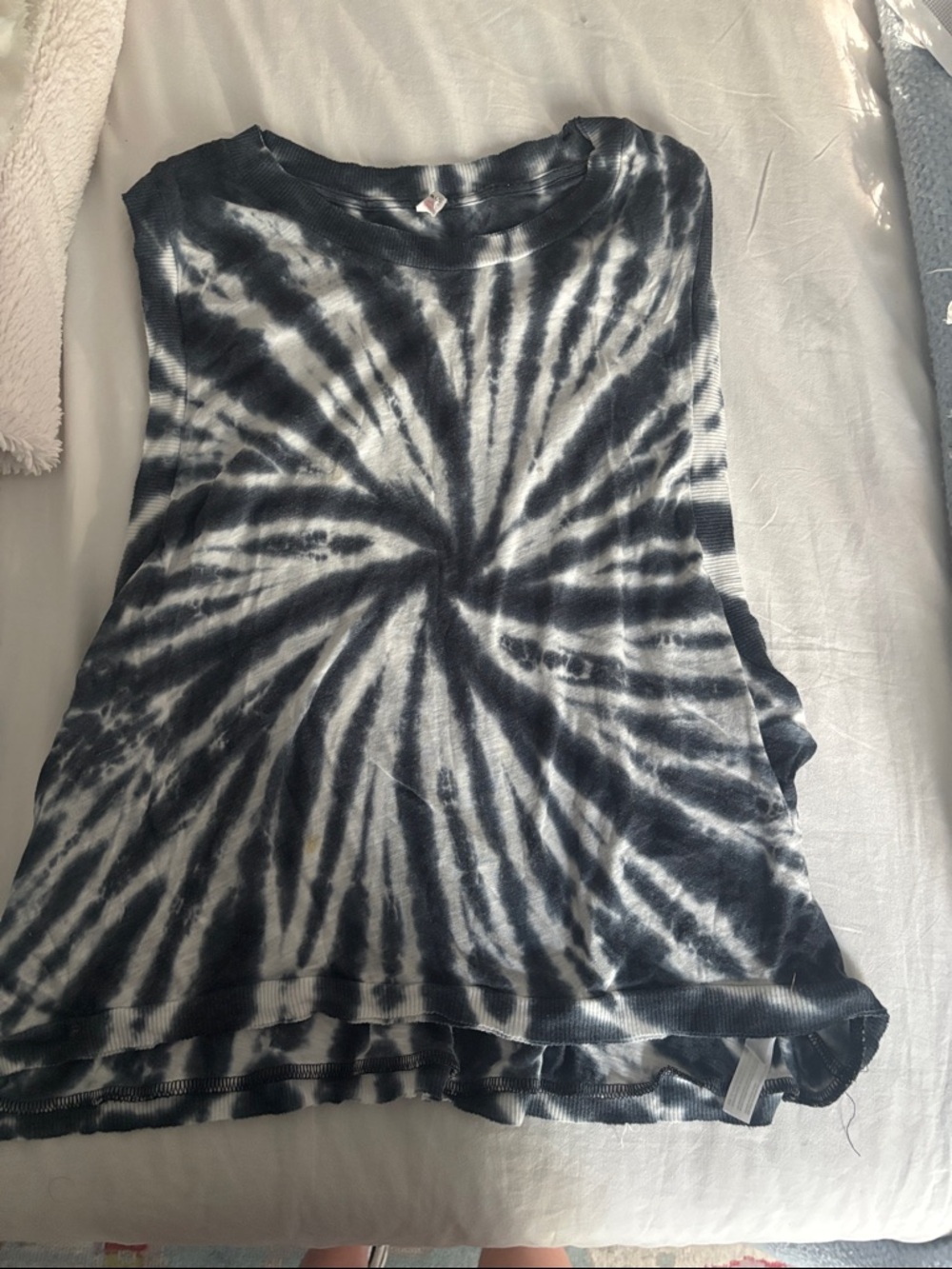 Free people movement tank